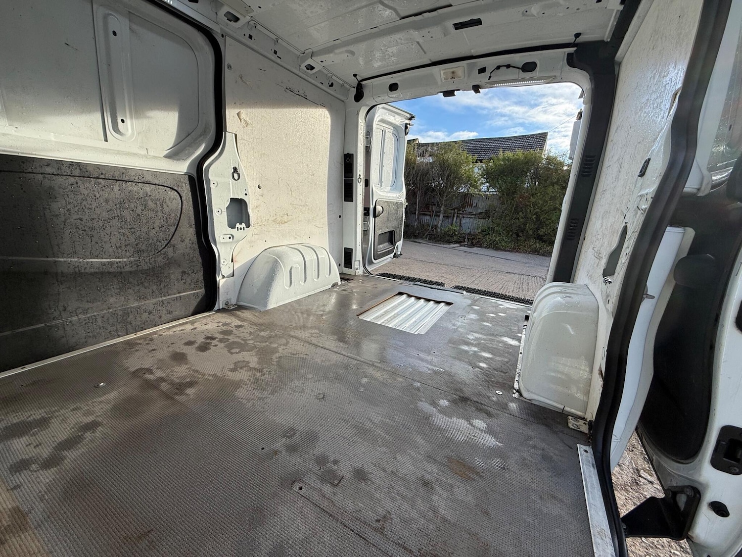 Used Vauxhall Vivaro 2016 for sale - 76625724: Photo 22