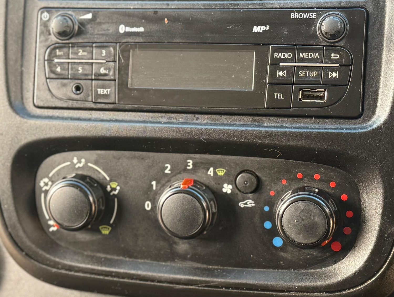 Used Vauxhall Vivaro 2016 for sale - 76625724: Photo 24