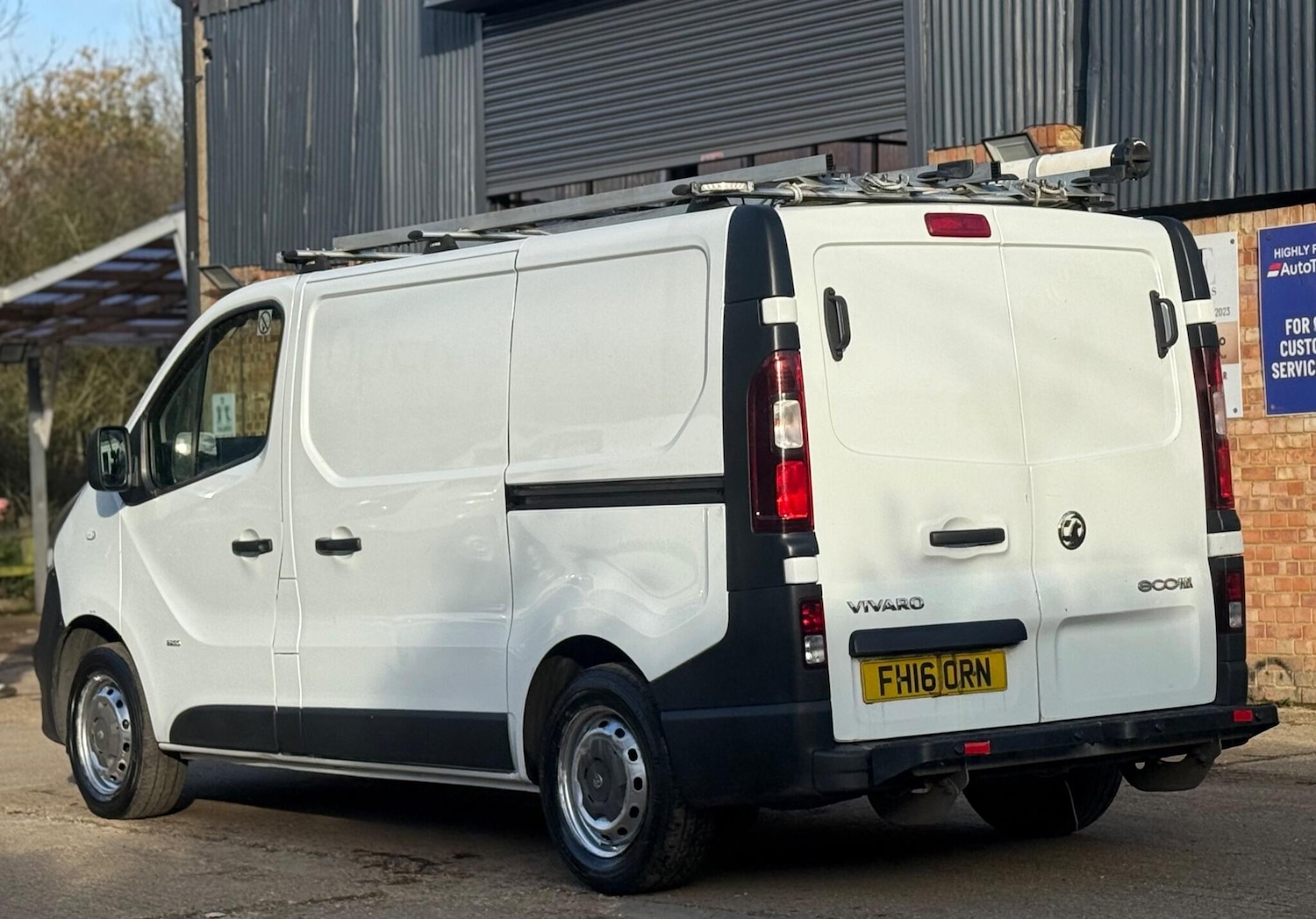 Used Vauxhall Vivaro 2016 for sale - 76625724: Photo 9