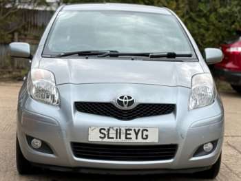 Used Toyota Yaris 2011 for sale - 74524864: Photo