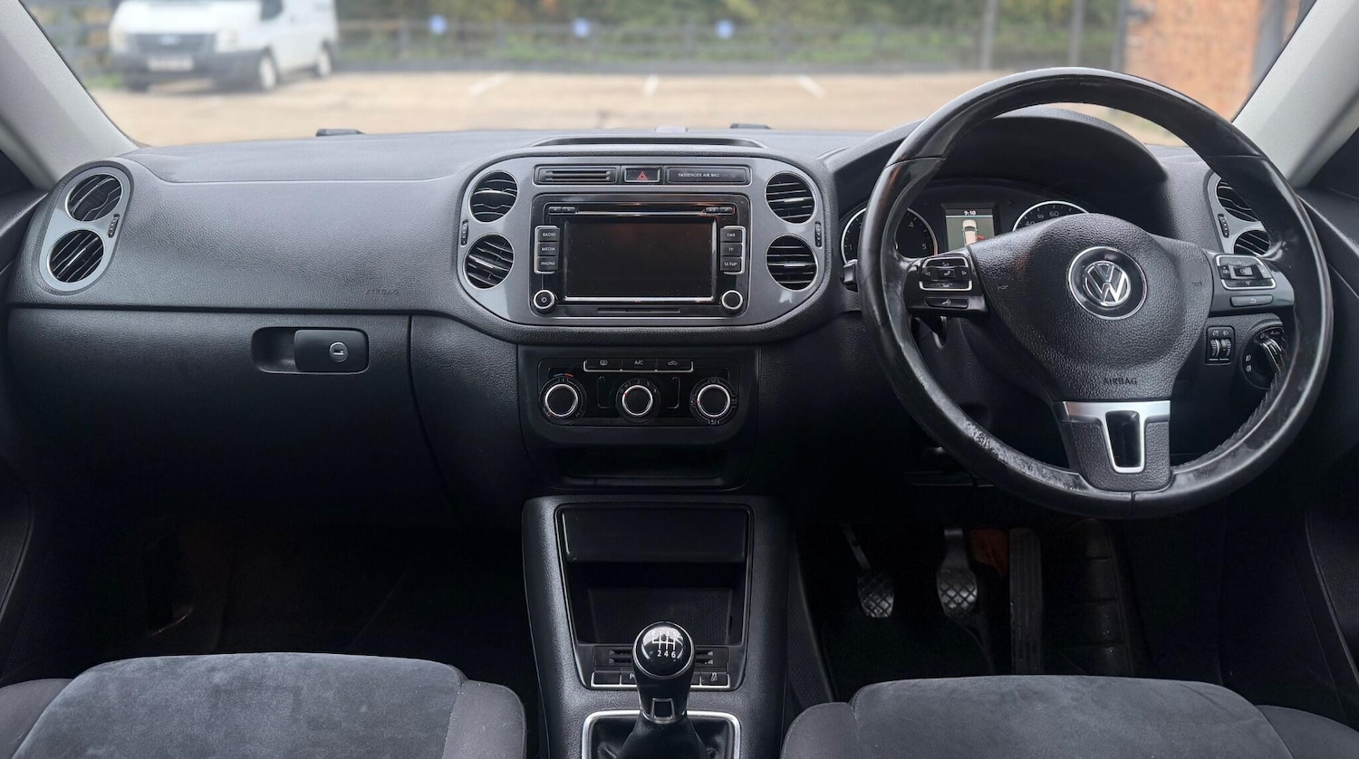 Used Volkswagen Tiguan 2012 for sale - 76934249: Photo 25