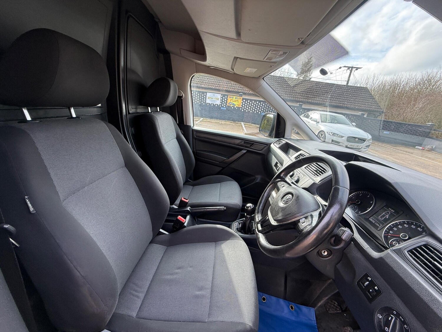 Used Volkswagen Caddy Maxi 2017 for sale - 77493723: Photo 11