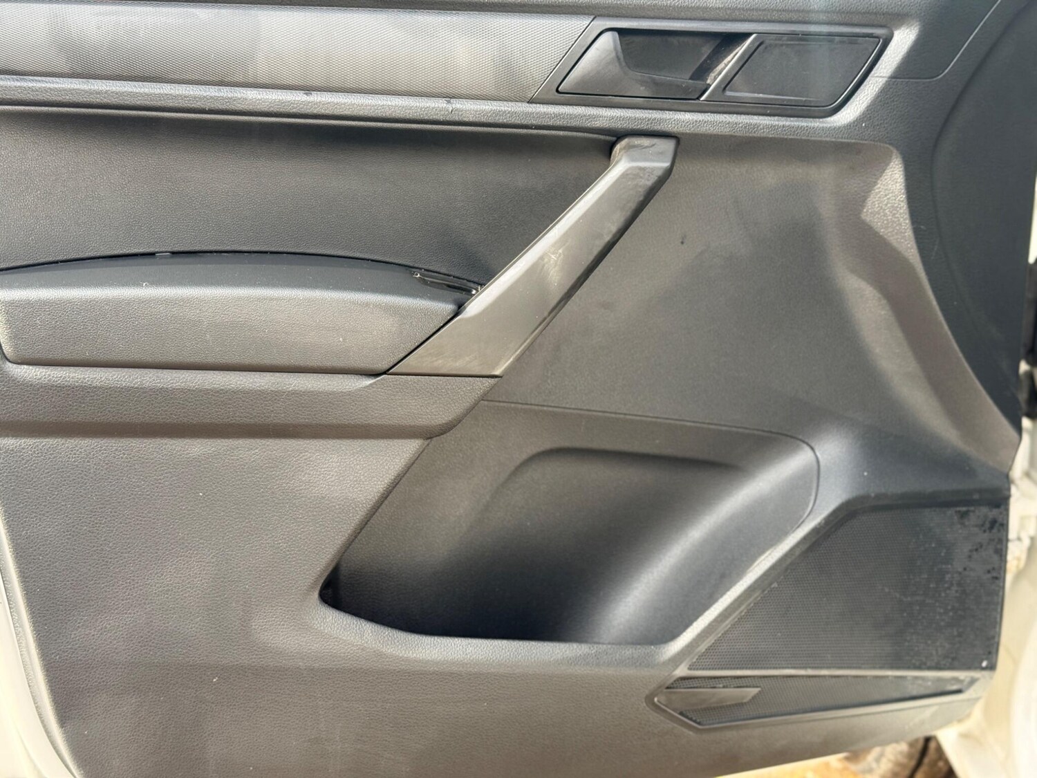 Used Volkswagen Caddy Maxi 2017 for sale - 77493723: Photo 29