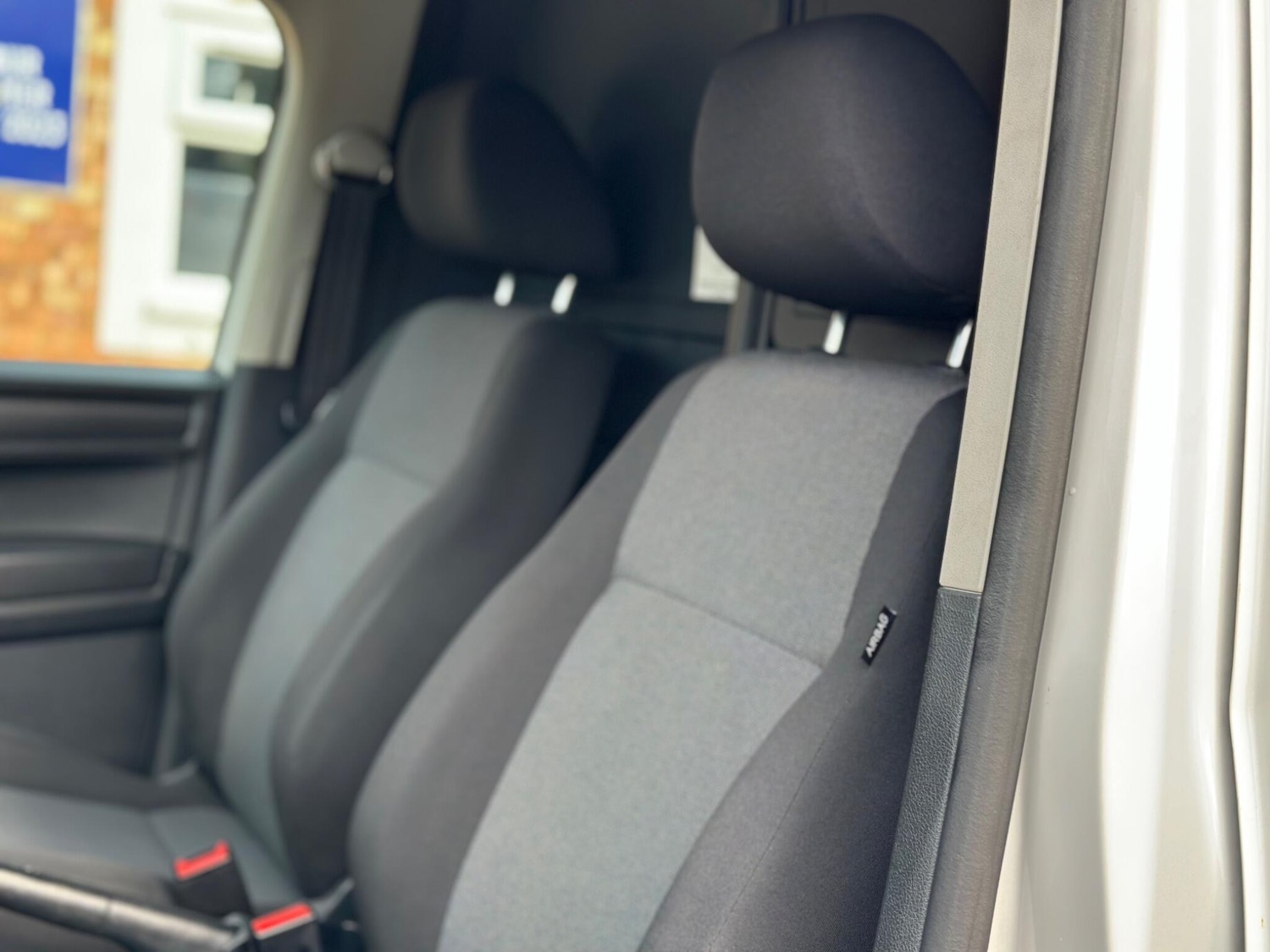 Used Volkswagen Caddy Maxi 2017 for sale - 77493723: Photo 39