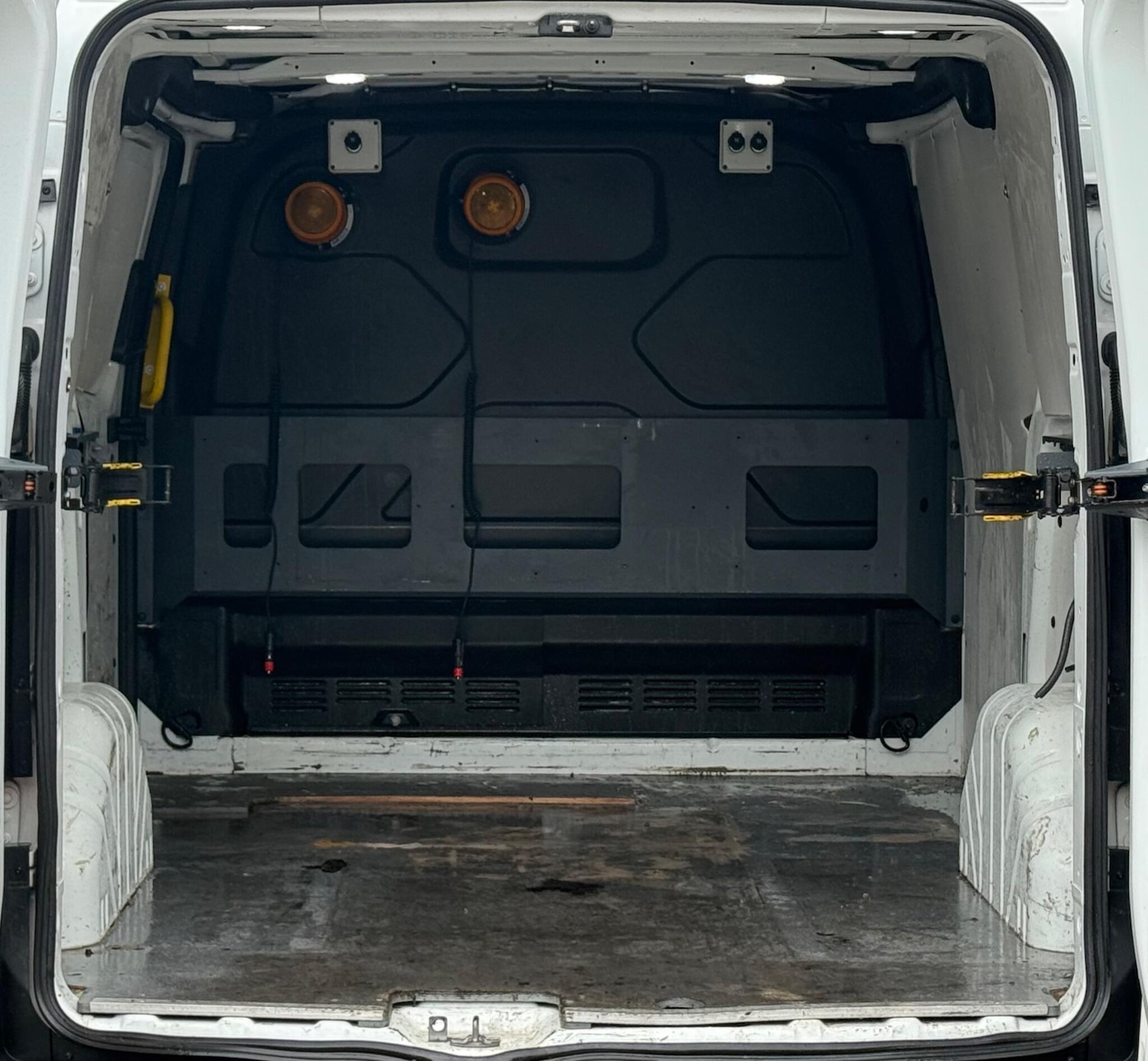 Used Ford Transit Custom 2018 for sale - 77249429: Photo 19