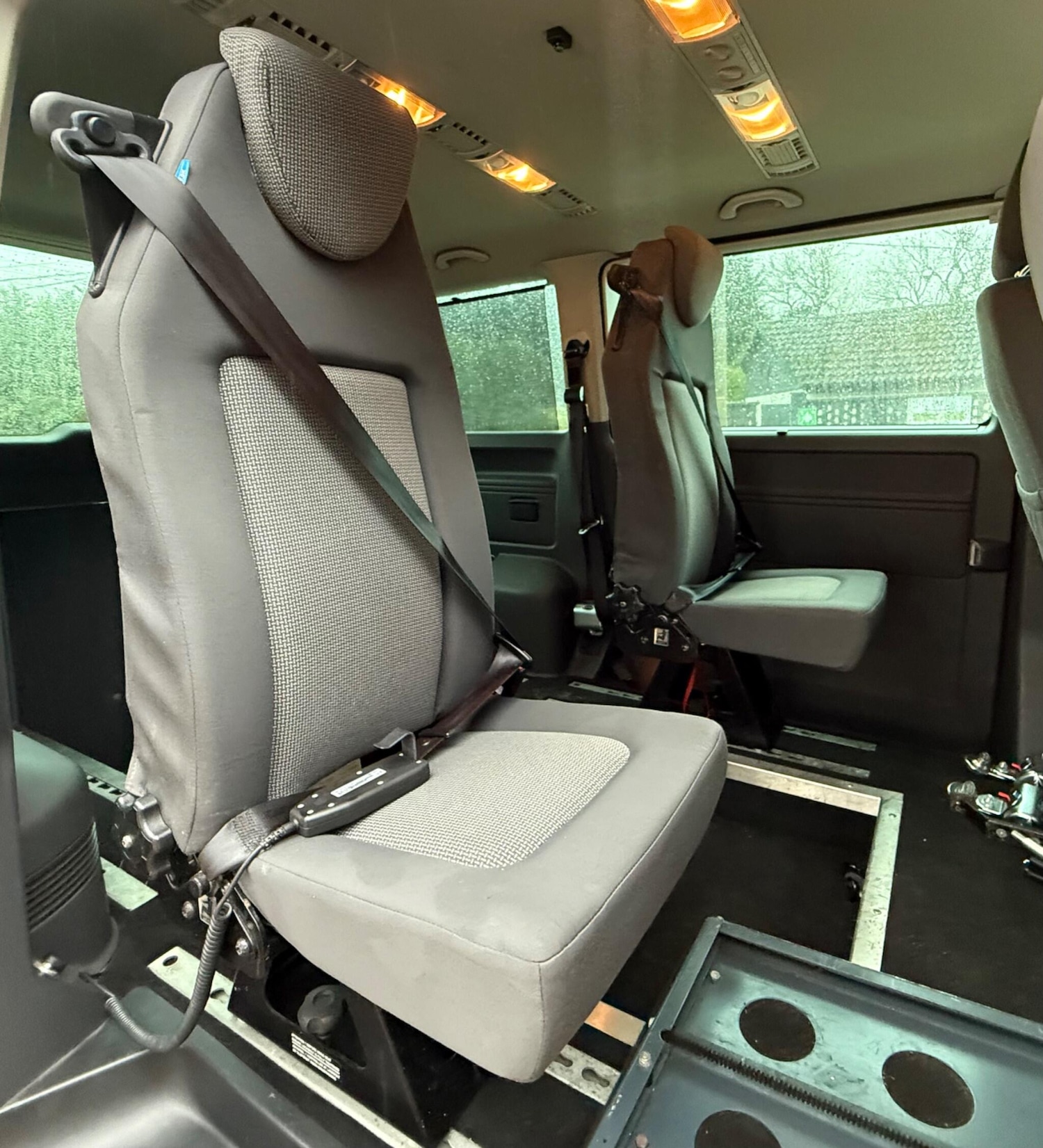 Used Volkswagen Transporter Shuttle 2015 for sale - 76783286: Photo 11