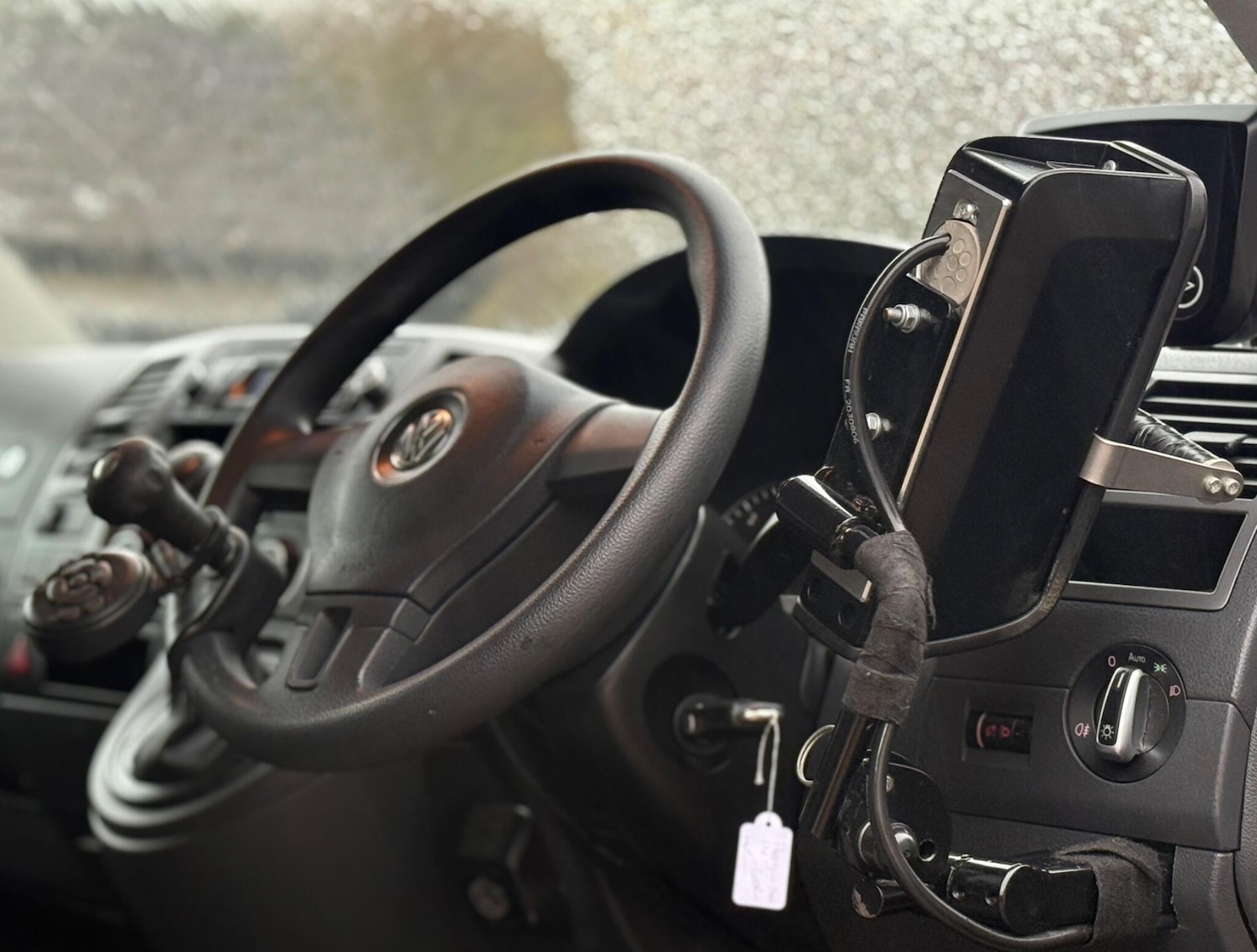 Used Volkswagen Transporter Shuttle 2015 for sale - 76783286: Photo 9