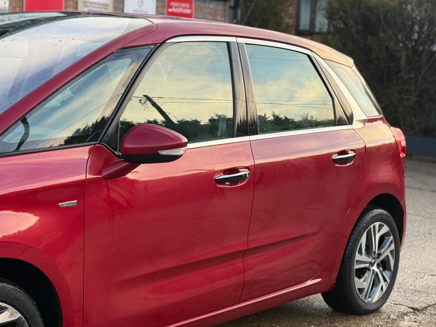 Used Citroen C4 Picasso 2015 for sale - 77220868: Photo 25