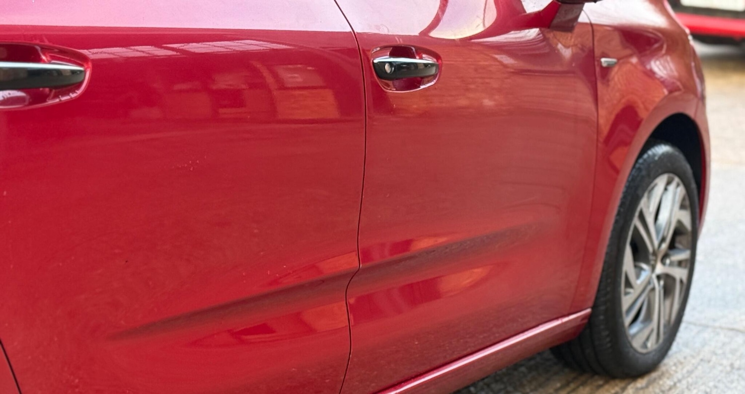 Used Citroen C4 Picasso 2015 for sale - 77220868: Photo 31