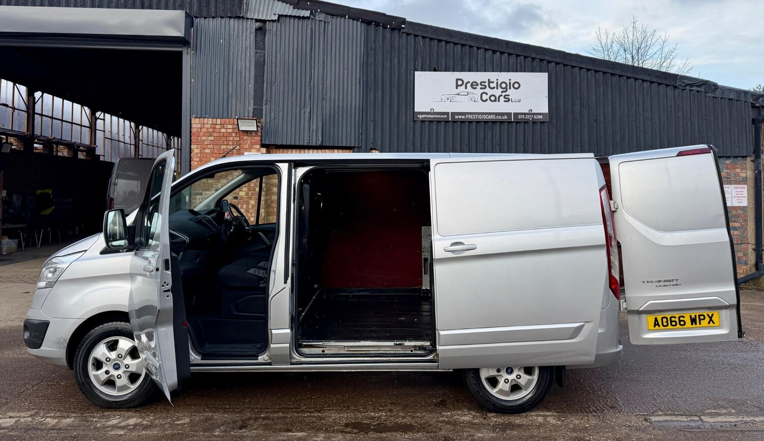 Used Ford Transit Custom 2016 for sale - 77382084: Photo 16