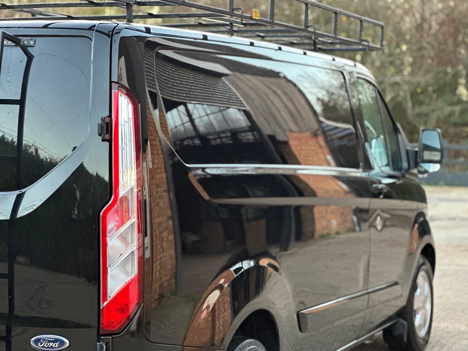 Used Ford Transit Custom 2017 for sale - 77533673: Photo 32