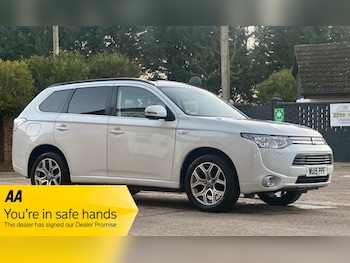 Used Mitsubishi Outlander 2015 for sale - 77006533: Photo