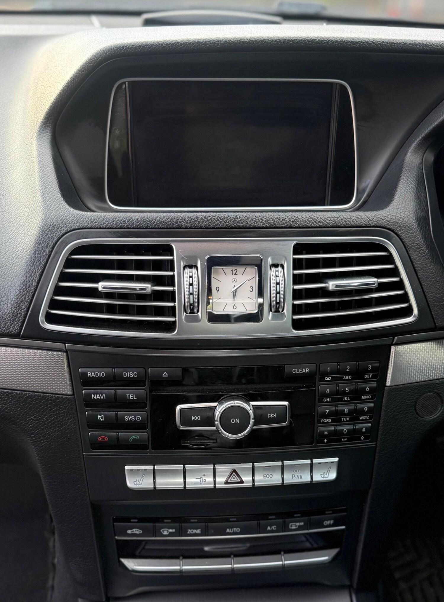 Used Mercedes-Benz E Class 2014 for sale - 78015984: Photo 16