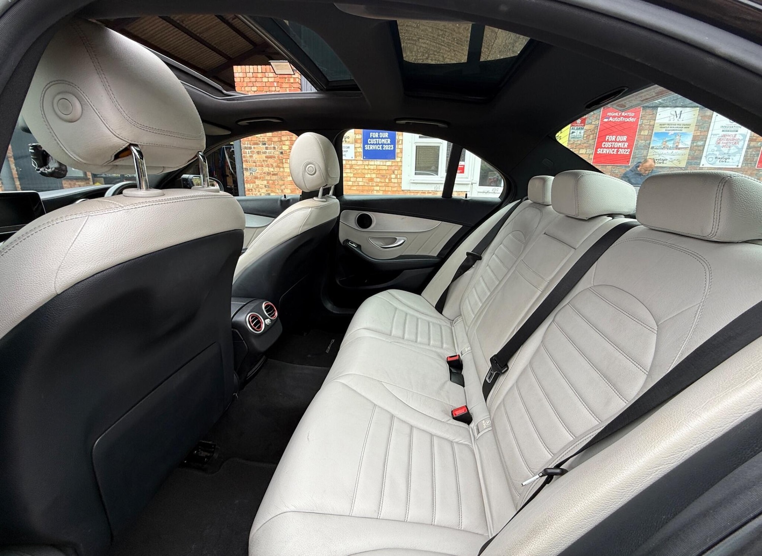 Used Mercedes-Benz C Class 2014 for sale - 76845392: Photo 17