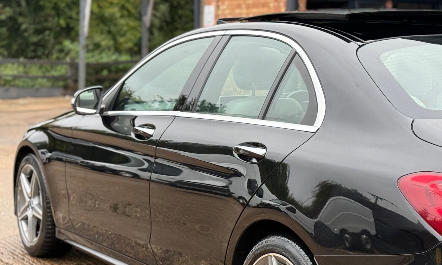 Used Mercedes-Benz C Class 2014 for sale - 76845392: Photo 29