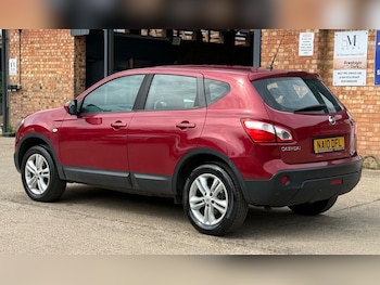 Used Nissan Qashqai 2010 for sale - 79526228: Photo