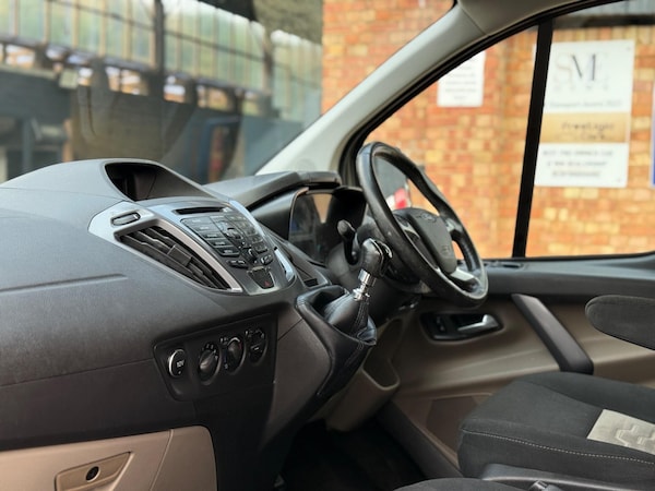 Used Ford Tourneo Custom 2018 for sale - 75627751: Photo 13