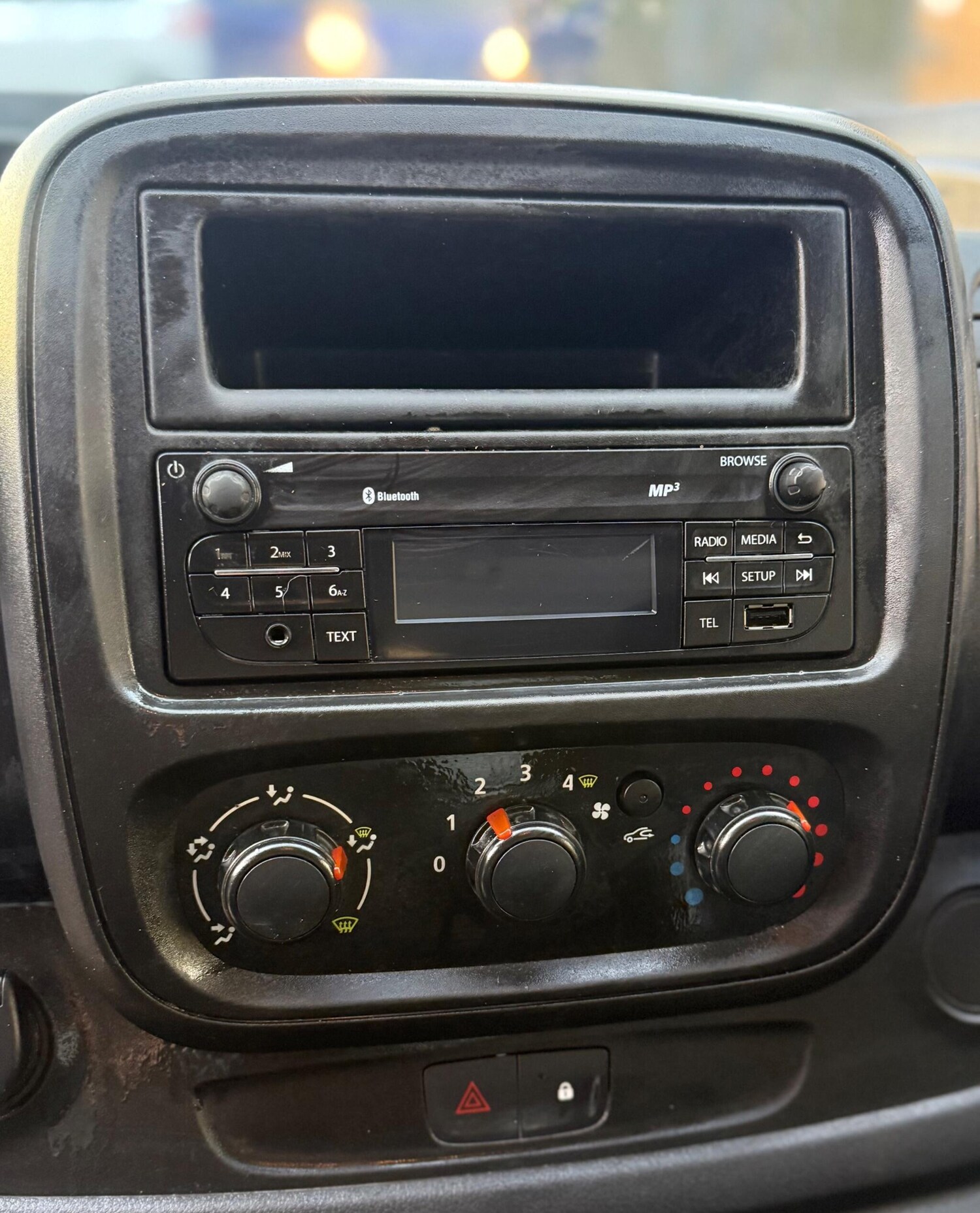 Used Vauxhall Vivaro 2016 for sale - 77516569: Photo 16