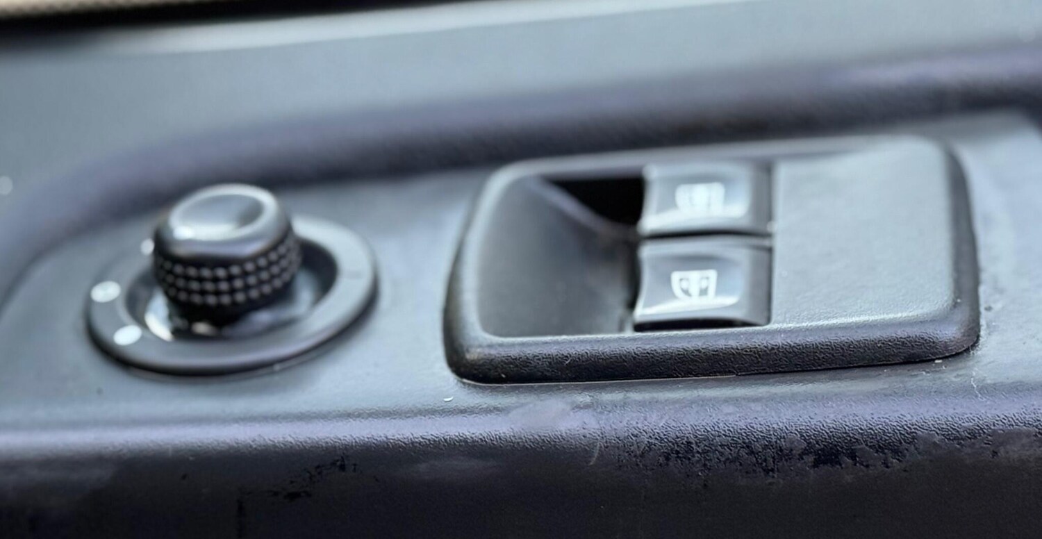 Used Vauxhall Vivaro 2016 for sale - 77516569: Photo 18