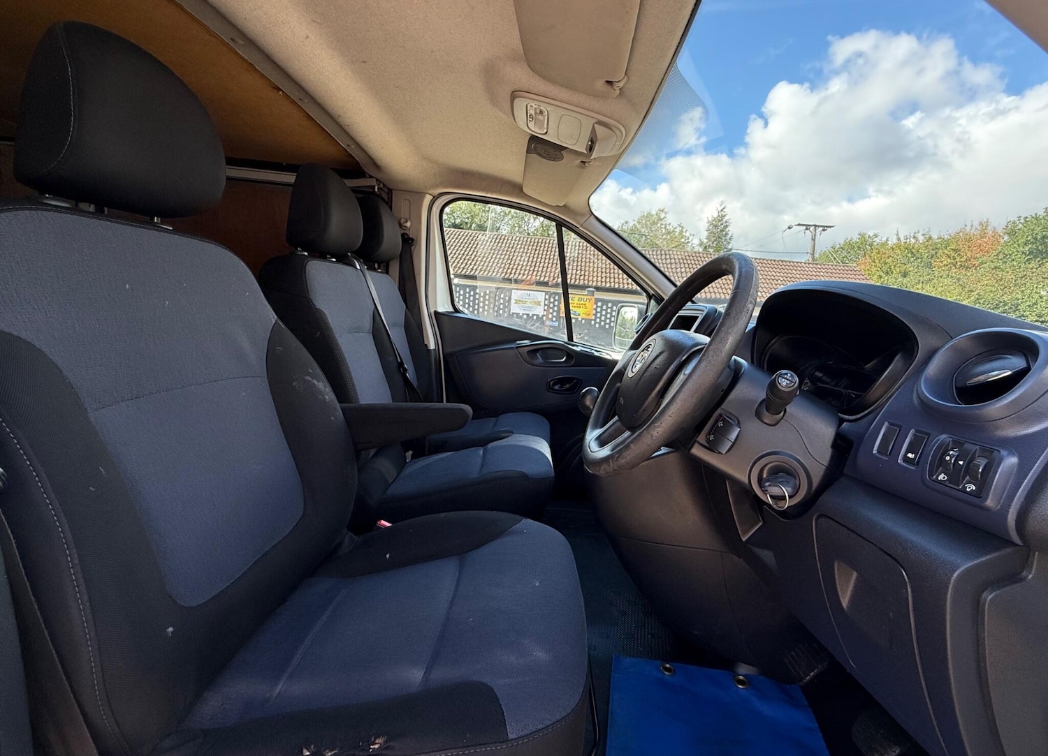 Used Vauxhall Vivaro 2015 for sale - 76653831: Photo 15