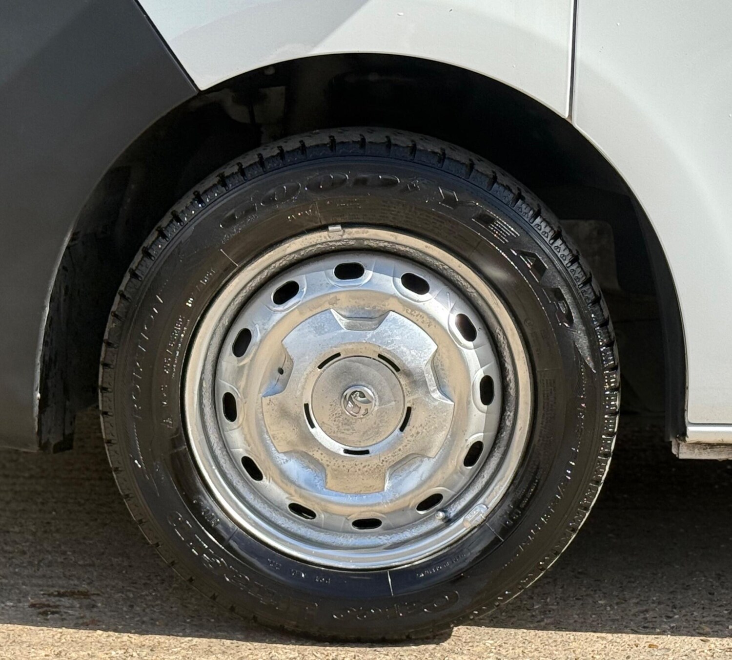 Used Vauxhall Vivaro 2015 for sale - 76653831: Photo 35