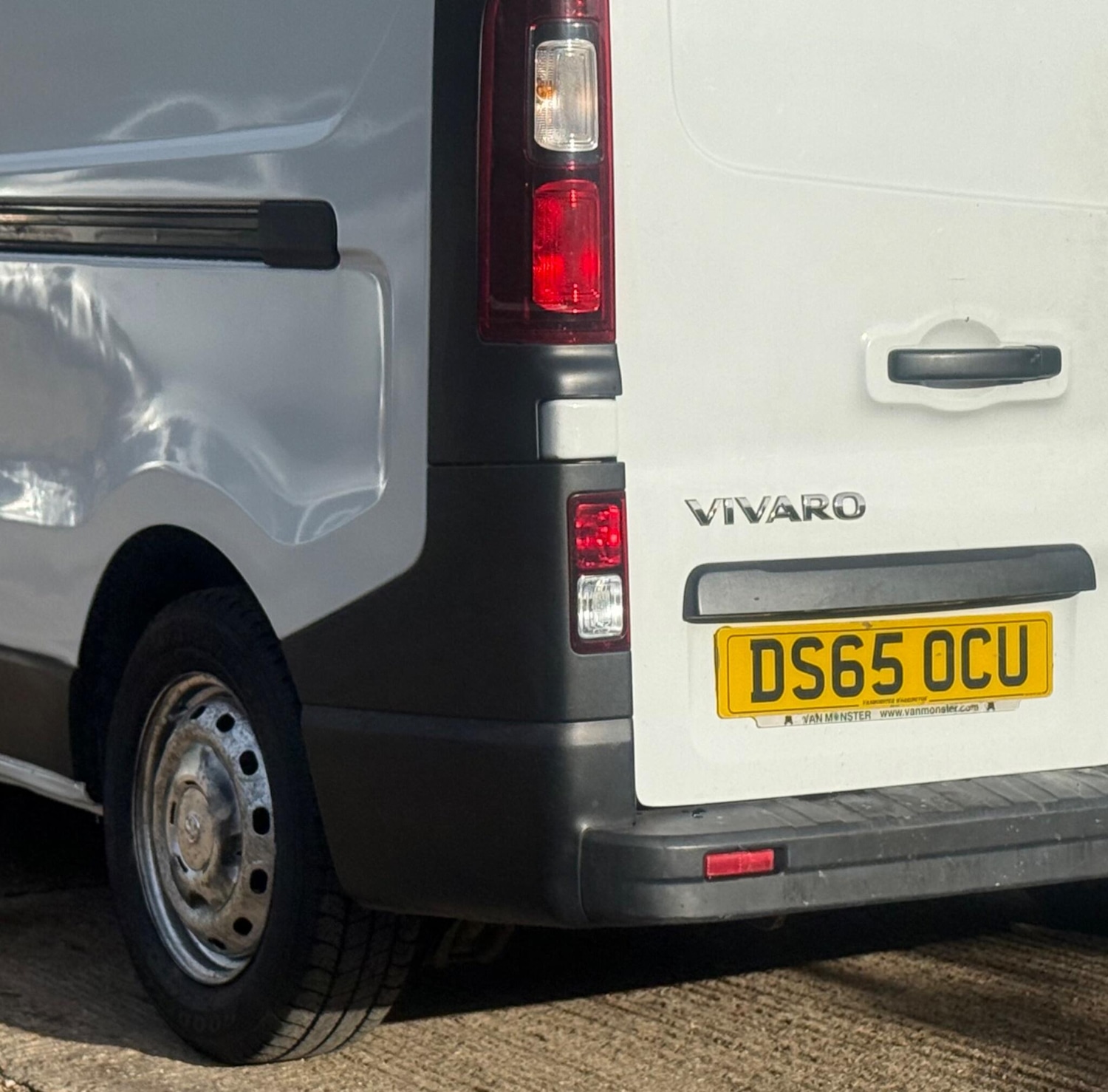 Used Vauxhall Vivaro 2015 for sale - 76653831: Photo 42