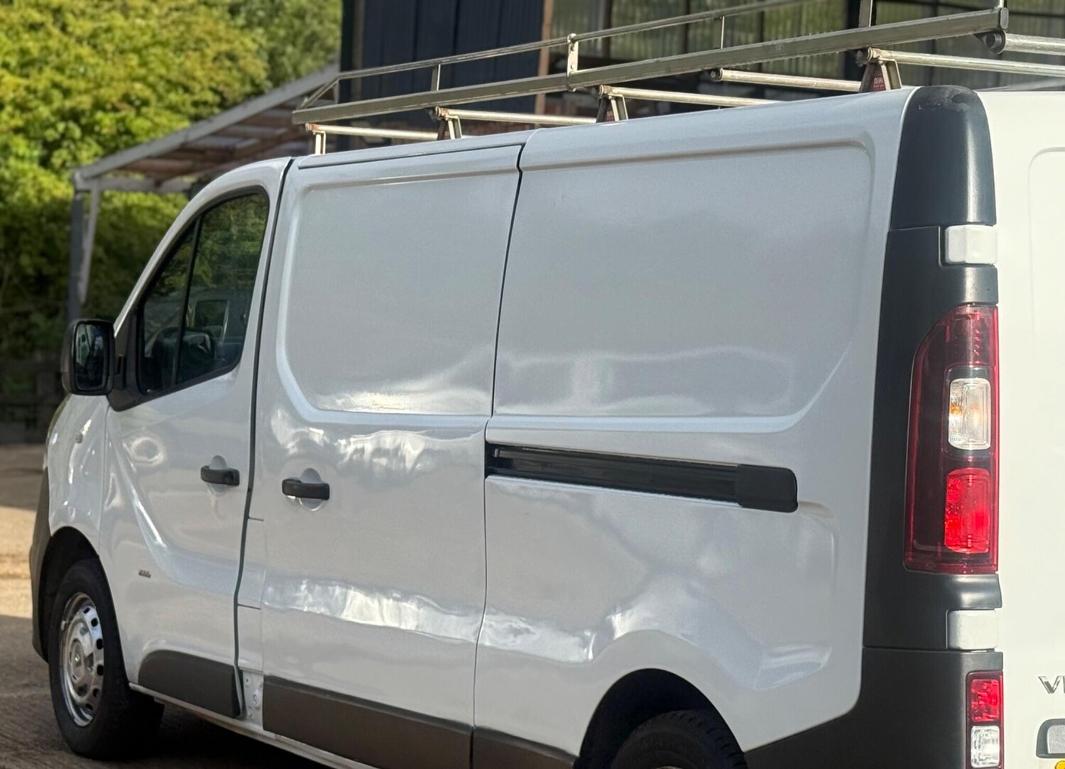 Used Vauxhall Vivaro 2015 for sale - 76653831: Photo 43