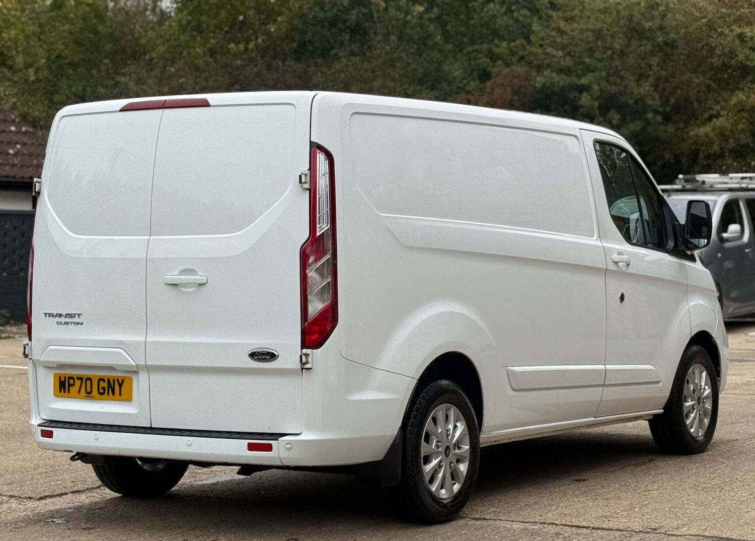 Used Ford Transit Custom 2020 for sale - 76186855: Photo 11