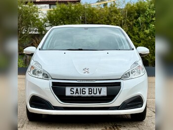 Used Peugeot 208 2016 for sale - 78488969: Photo