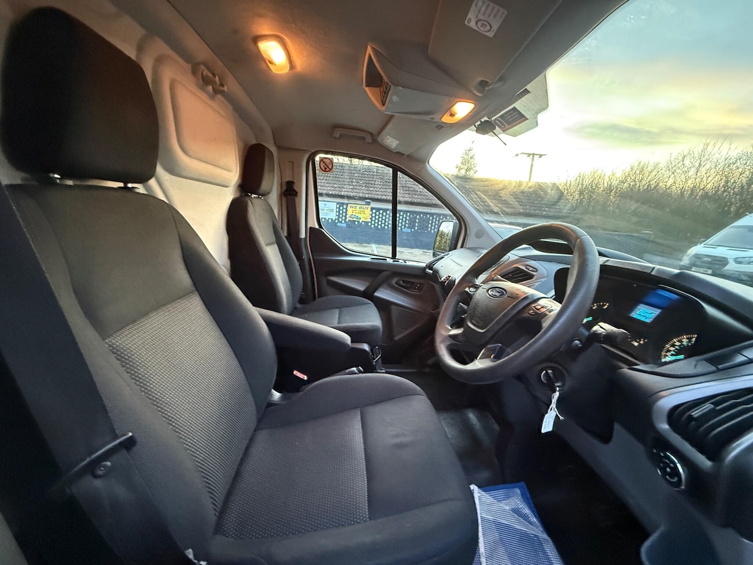 Used Ford Transit Custom 2017 for sale - 77312990: Photo 10