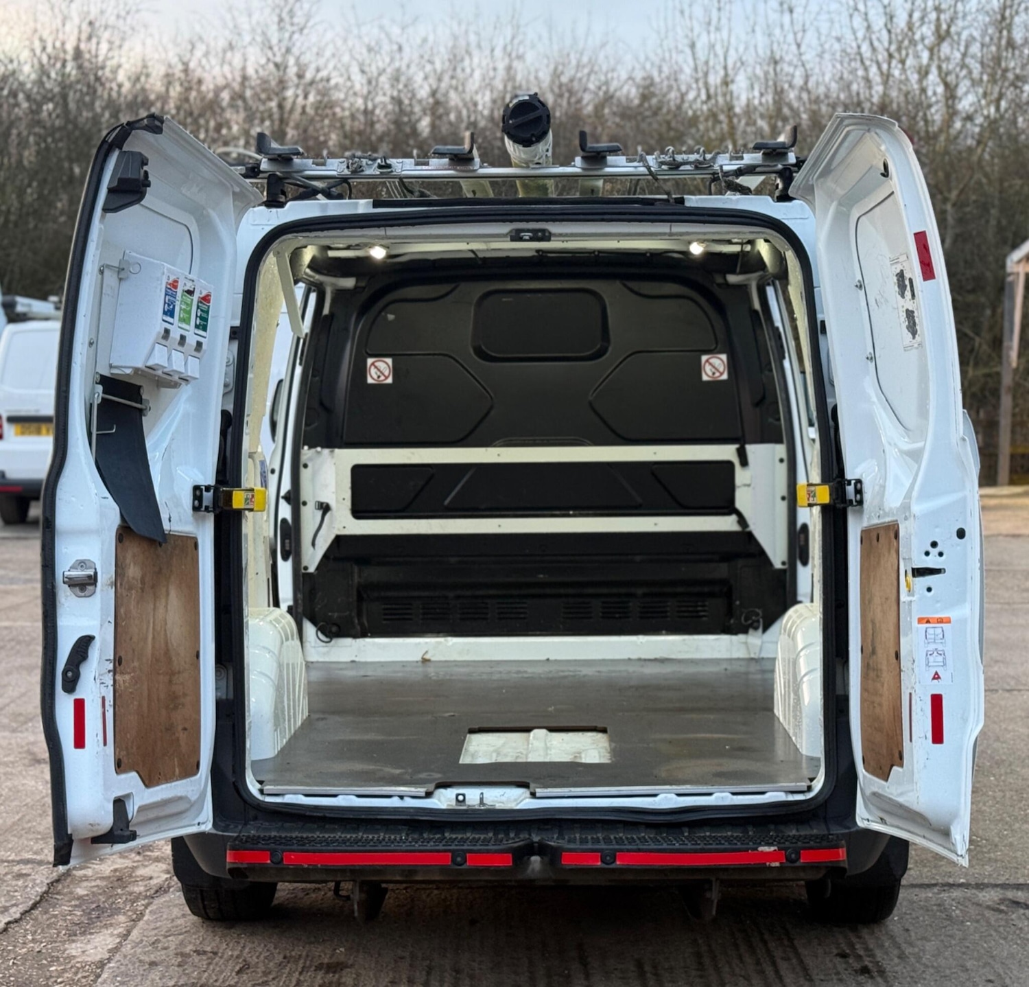 Used Ford Transit Custom 2017 for sale - 77312990: Photo 13