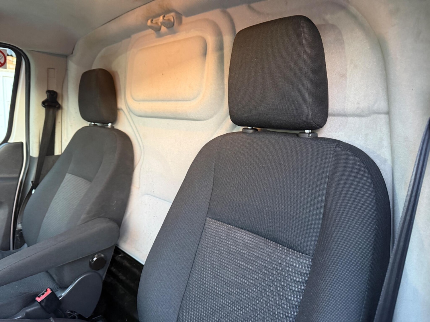 Used Ford Transit Custom 2017 for sale - 77312990: Photo 25