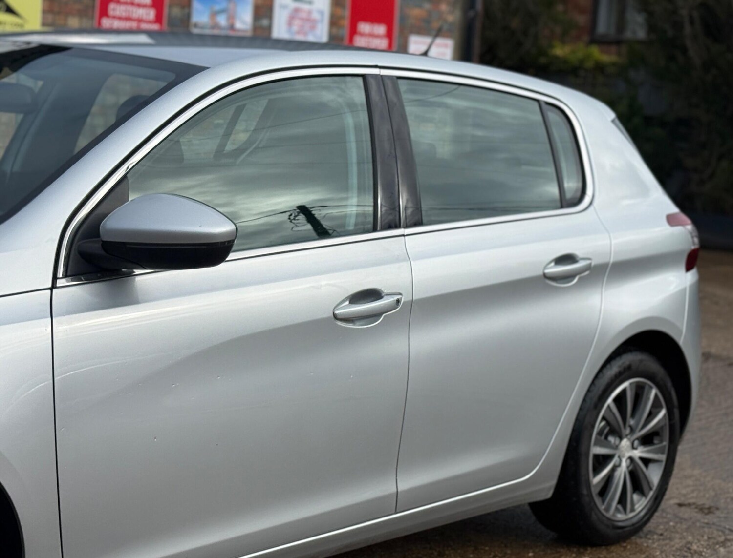 Used Peugeot 308 2016 for sale - 77520035: Photo 25