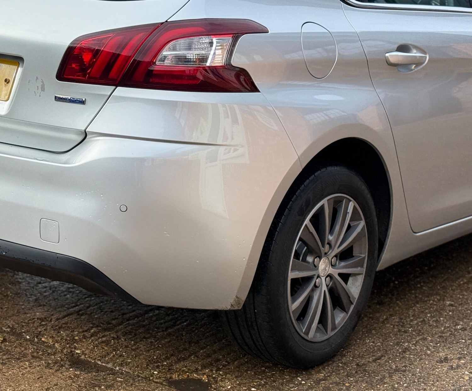 Used Peugeot 308 2016 for sale - 77520035: Photo 30