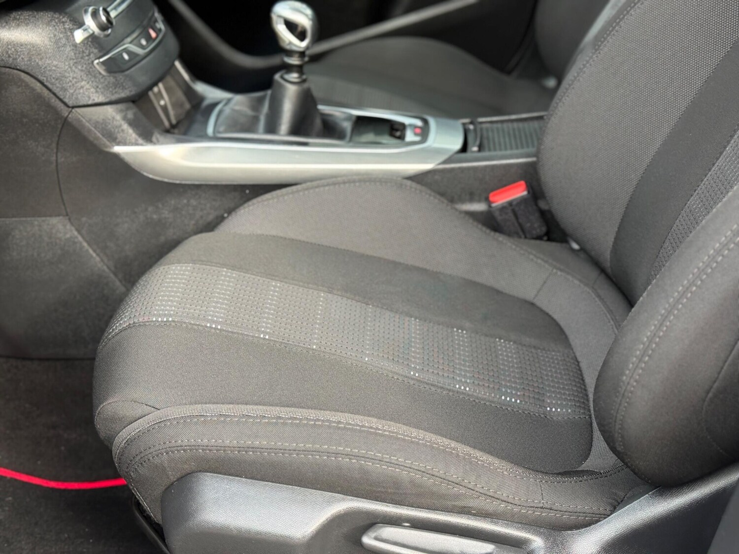 Used Peugeot 308 2016 for sale - 77520035: Photo 34