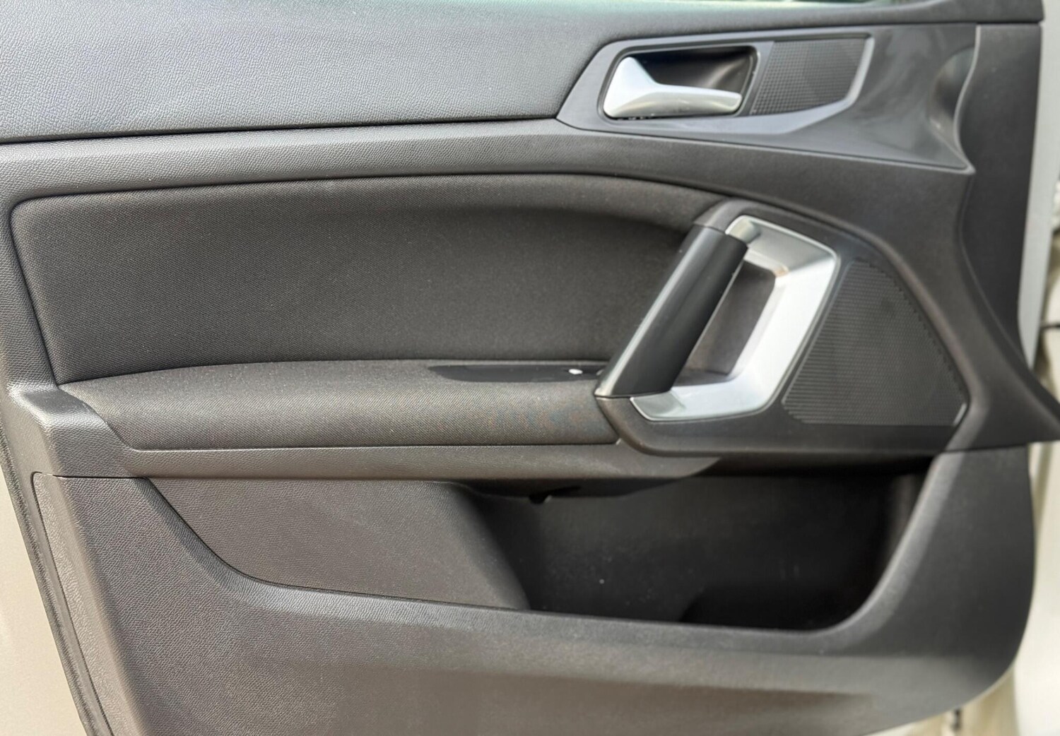 Used Peugeot 308 2016 for sale - 77520035: Photo 36