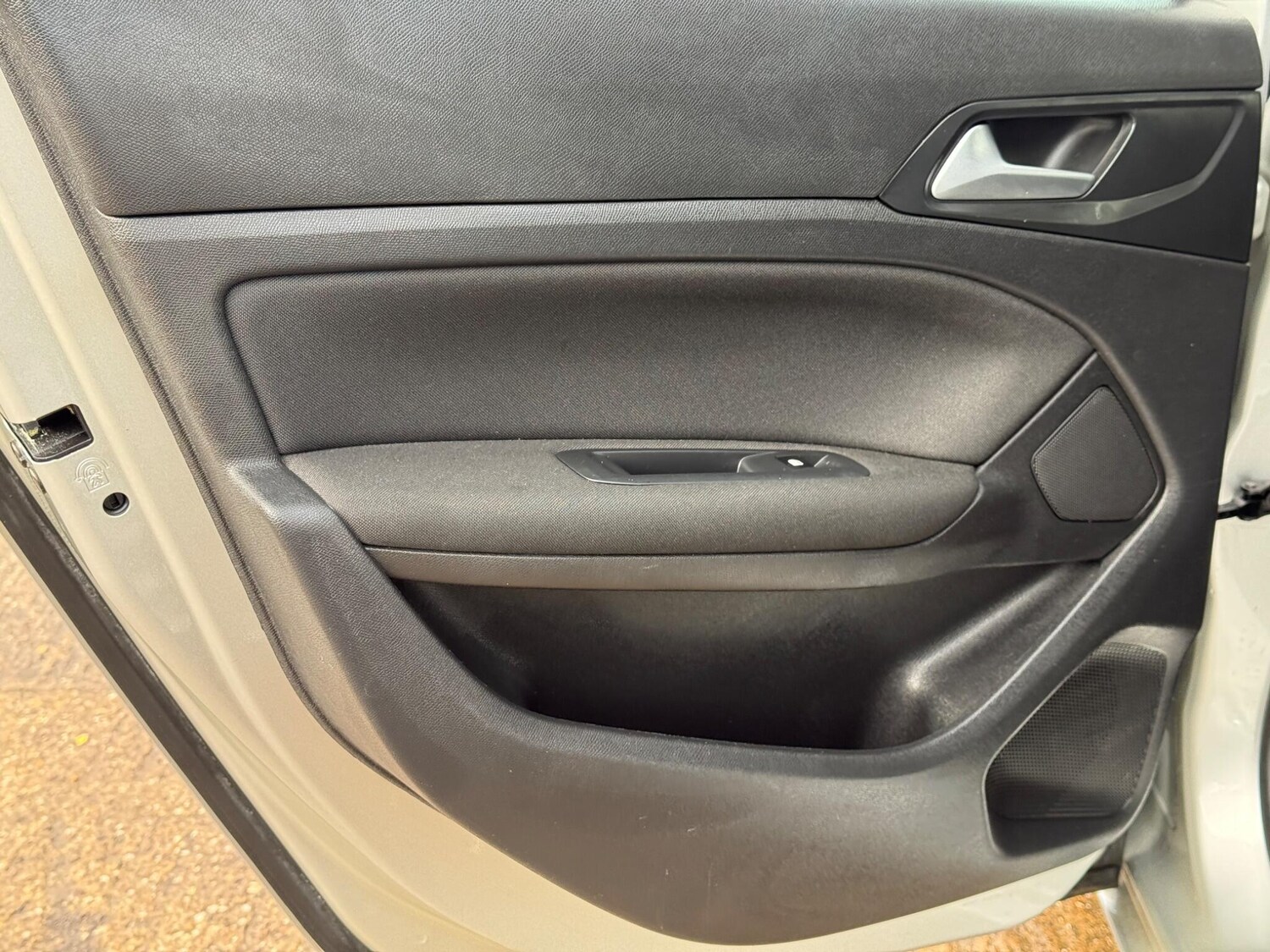 Used Peugeot 308 2016 for sale - 77520035: Photo 37