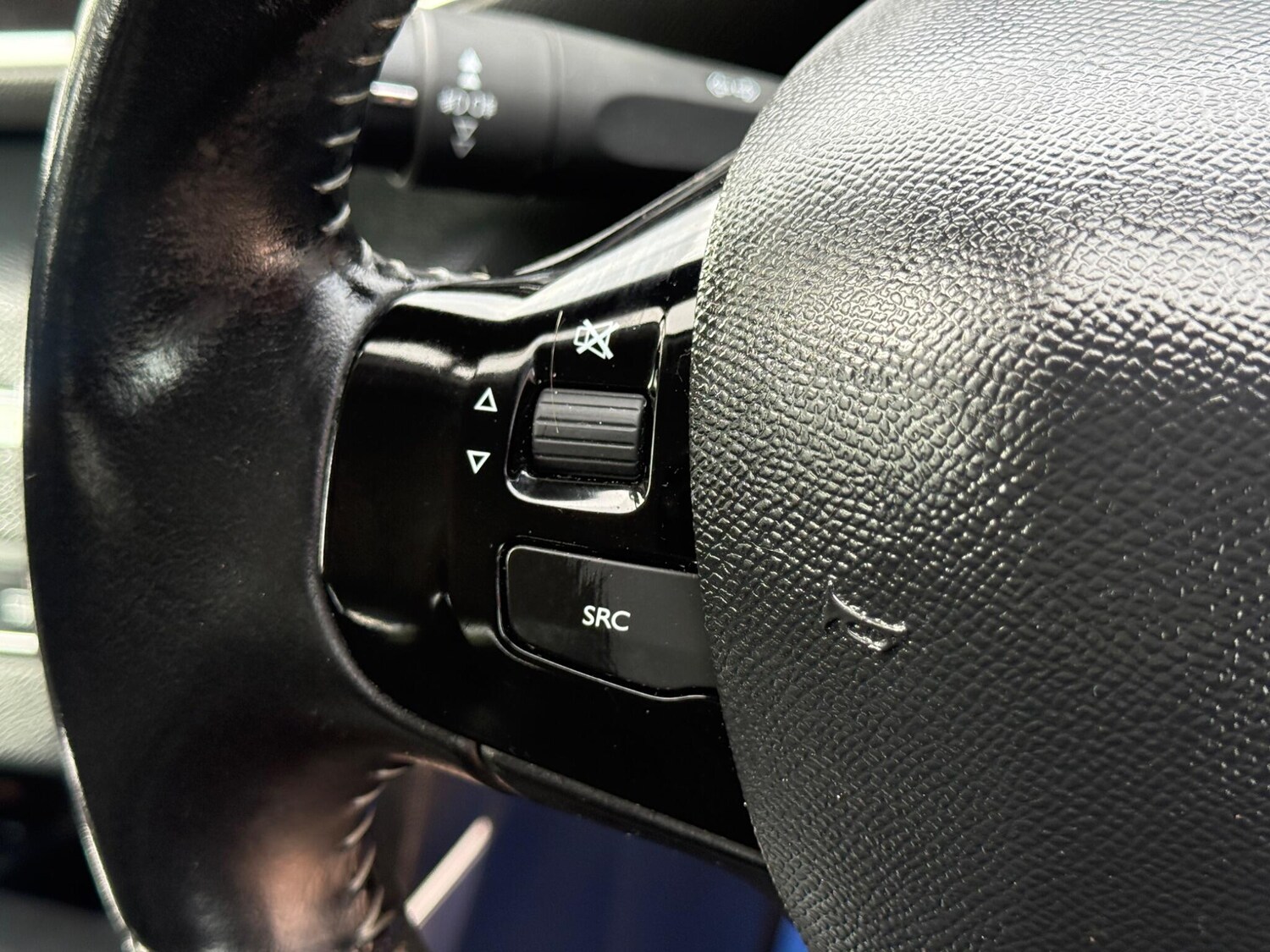 Used Peugeot 308 2016 for sale - 77520035: Photo 42