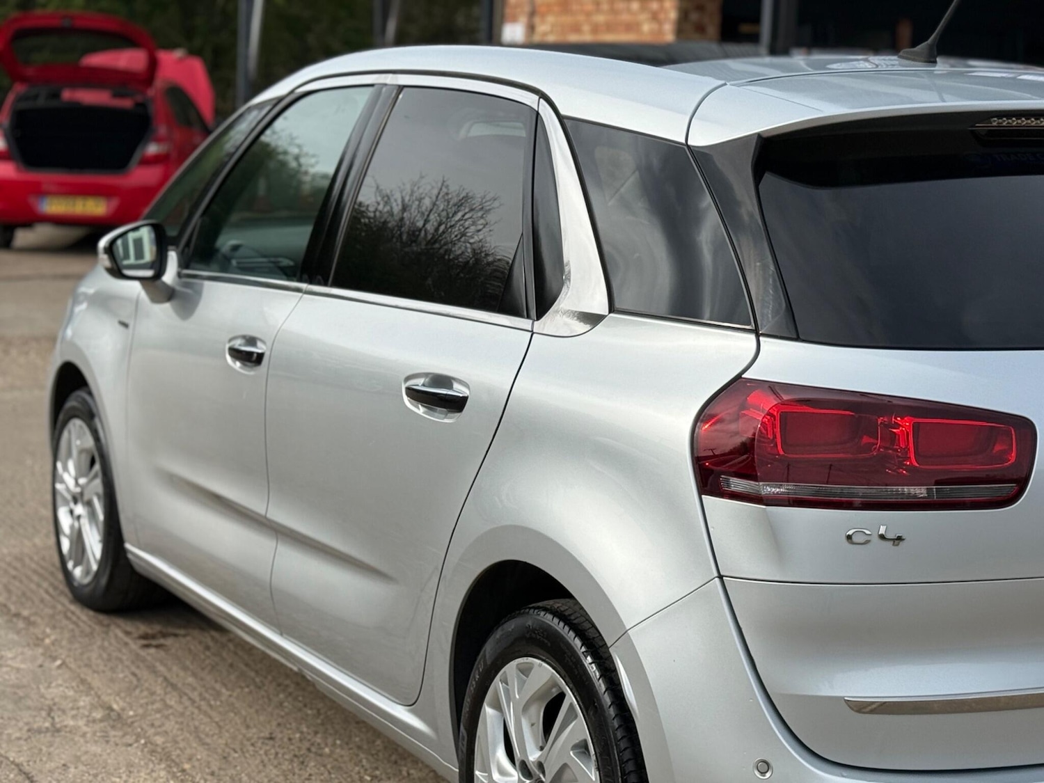 Used Citroen C4 Picasso 2015 for sale - 78124842: Photo 29