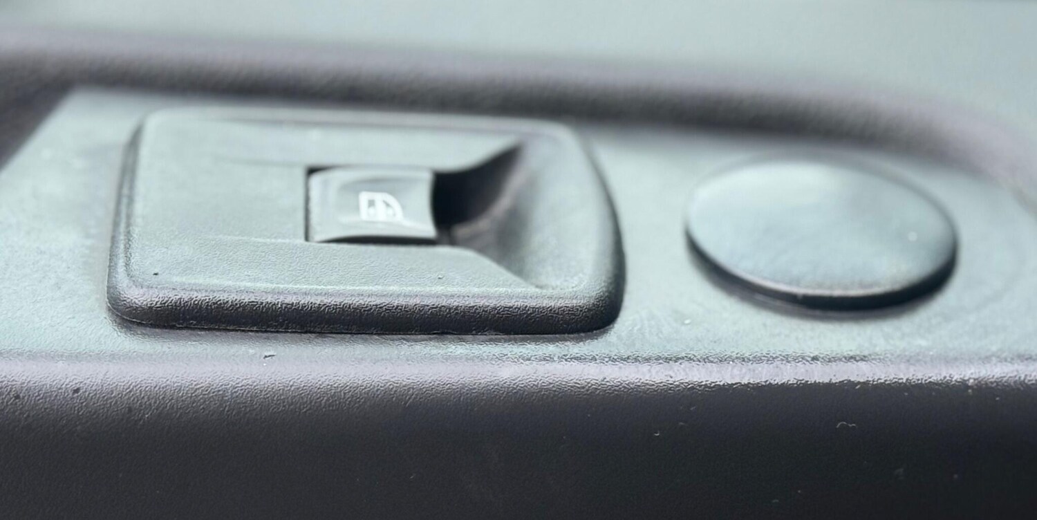 Used Renault Trafic 2015 for sale - 77403925: Photo 45