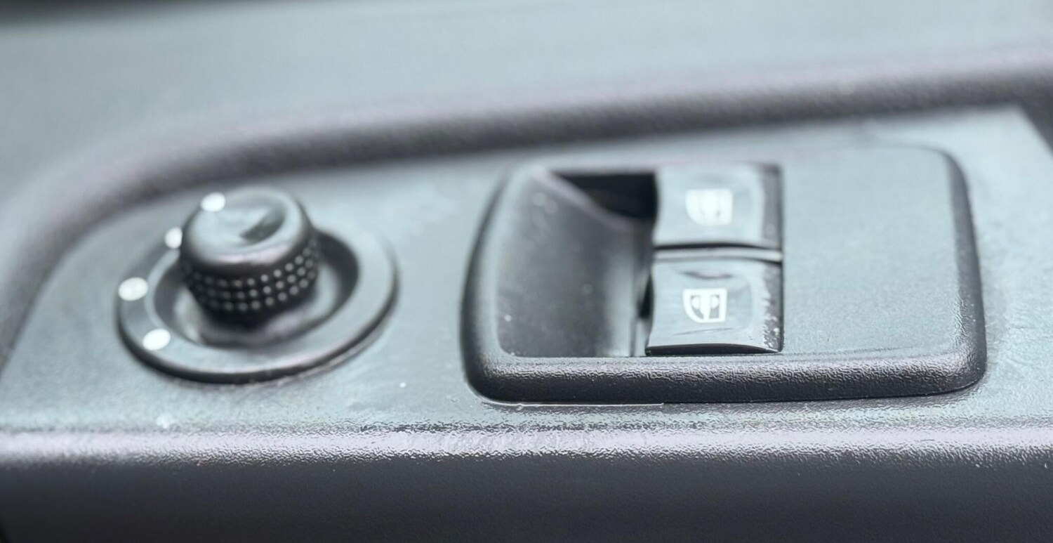 Used Renault Trafic 2015 for sale - 77403925: Photo 49