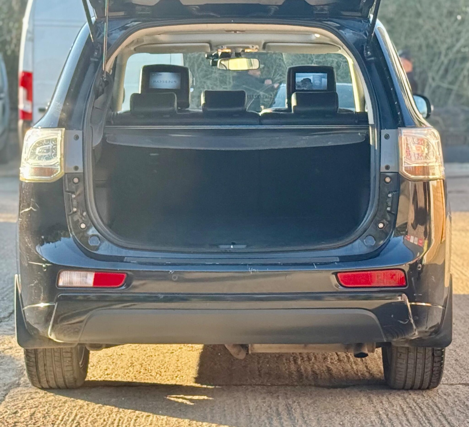 Used Mitsubishi Outlander 2015 for sale - 77718999: Photo 24