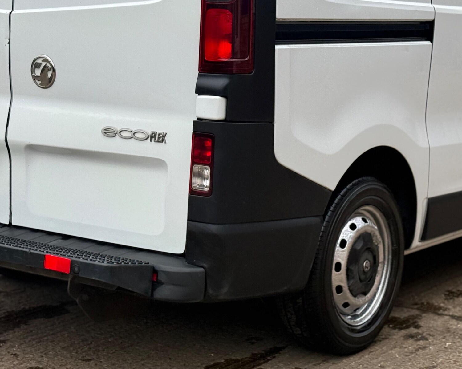 Used Vauxhall Vivaro 2016 for sale - 76292885: Photo 30