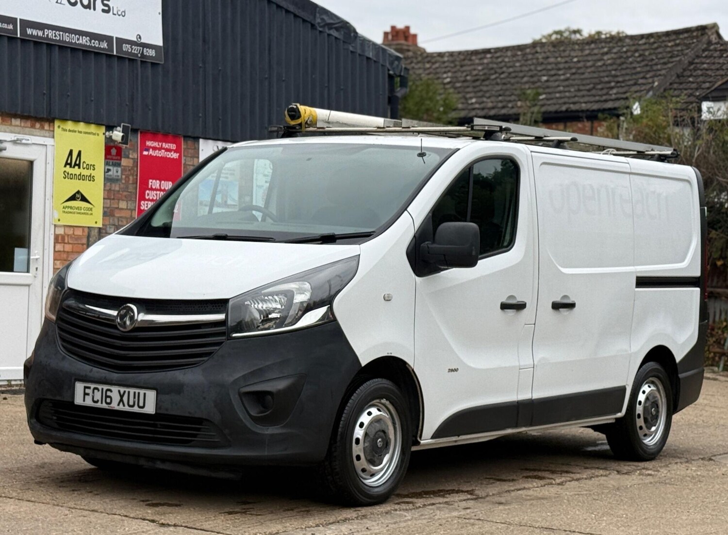 Used Vauxhall Vivaro 2016 for sale - 76292885: Photo 5