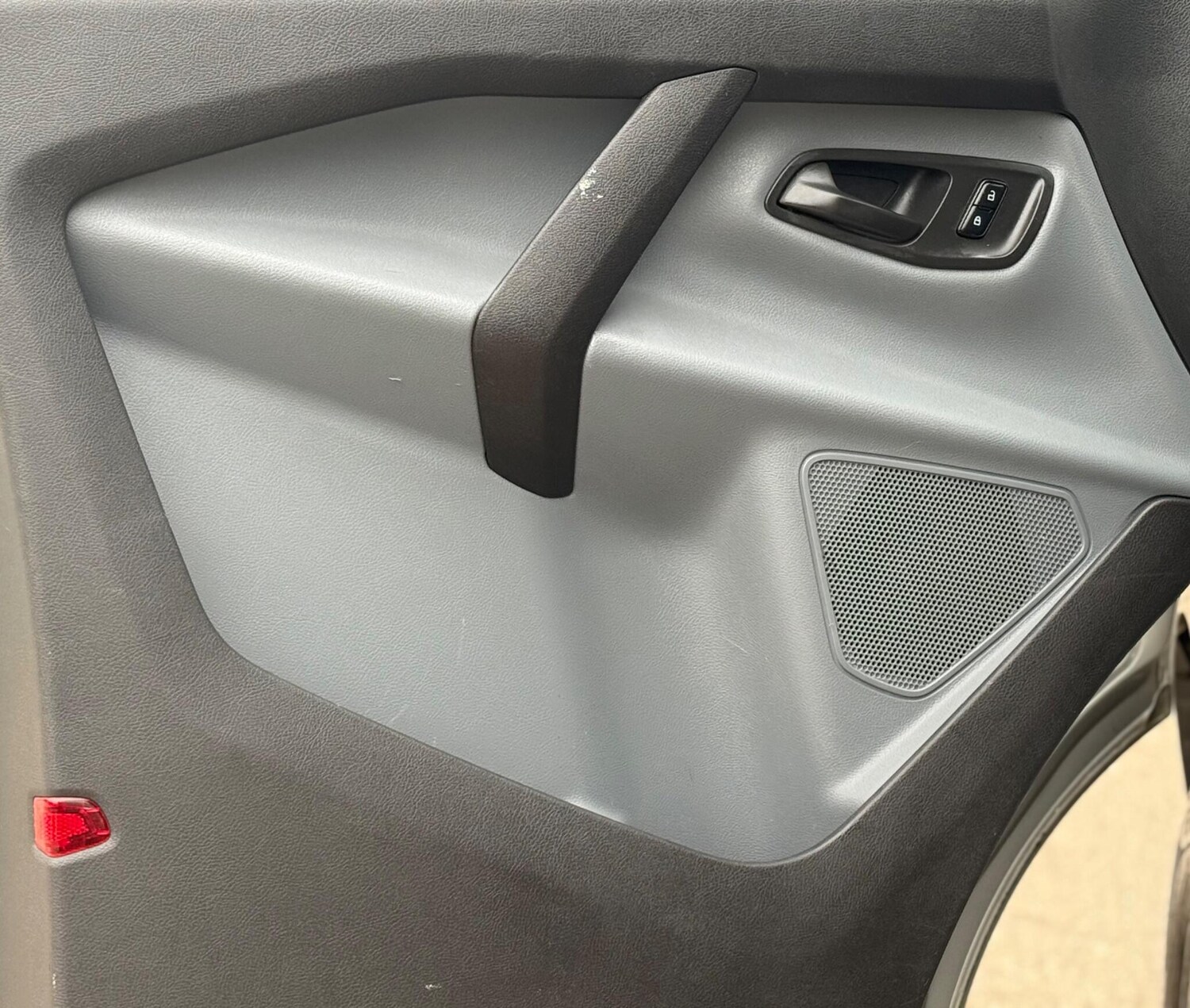 Used Ford Transit Custom 2016 for sale - 76077172: Photo 18