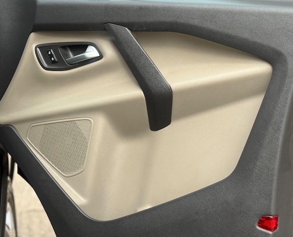 Used Ford Tourneo Custom 2017 for sale - 75676891: Photo 13