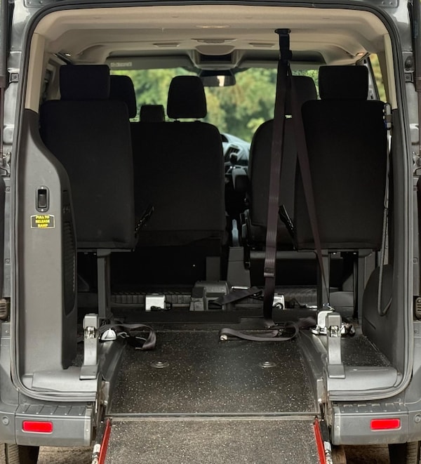 Used Ford Tourneo Custom 2017 for sale - 75676891: Photo 17