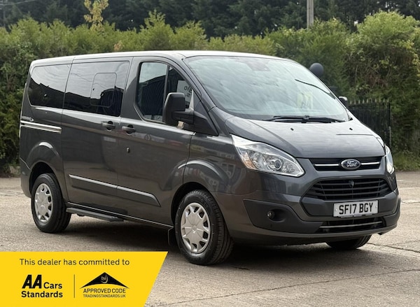 Used Ford Tourneo Custom 2017 for sale - 75676891: Photo 1