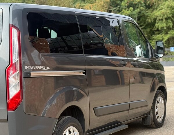 Used Ford Tourneo Custom 2017 for sale - 75676891: Photo 32