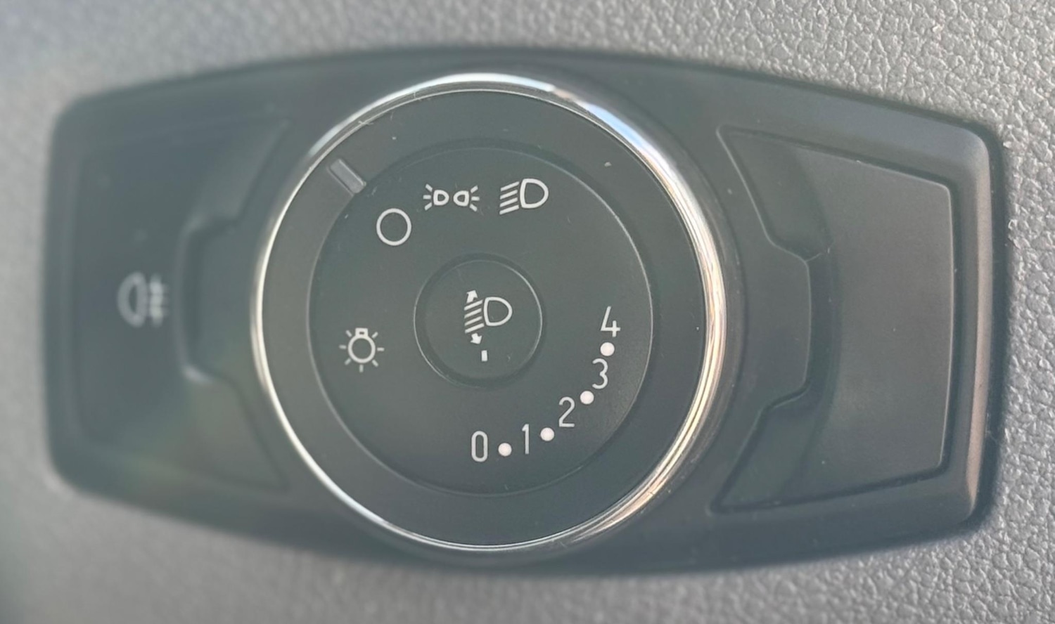 Used Ford Transit 2017 for sale - 76495772: Photo 38